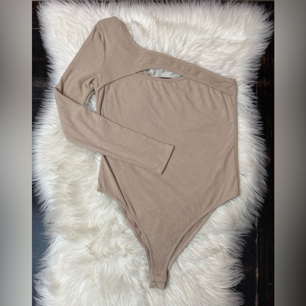 Sophie rue xl bodysuit new revolve brand